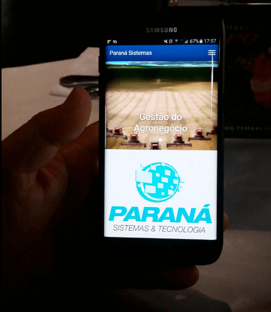 Soluções web e mobile sob medida no celular